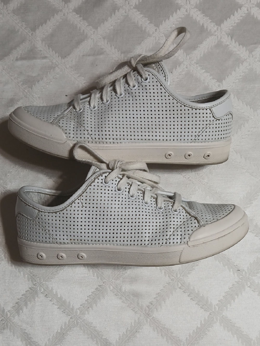Rag & Bone Standard Issue White Sneakers Size 39 Womans